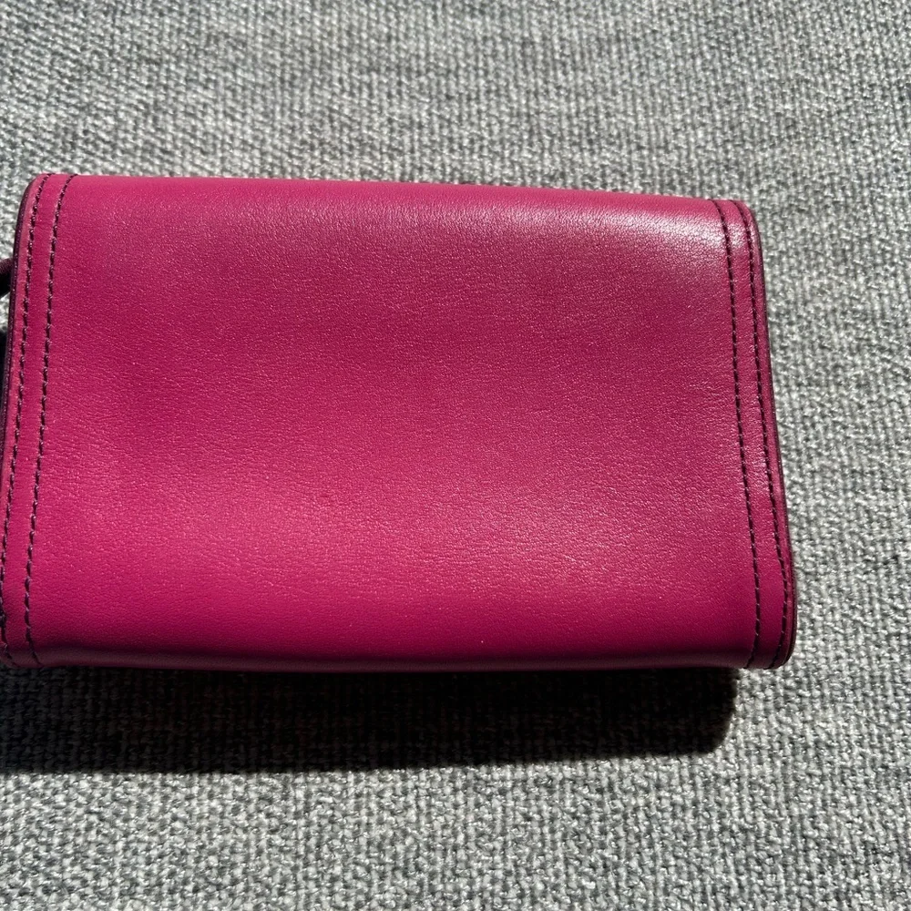 Coach Fuchsia Leather Wallet - Picture 3 of 6